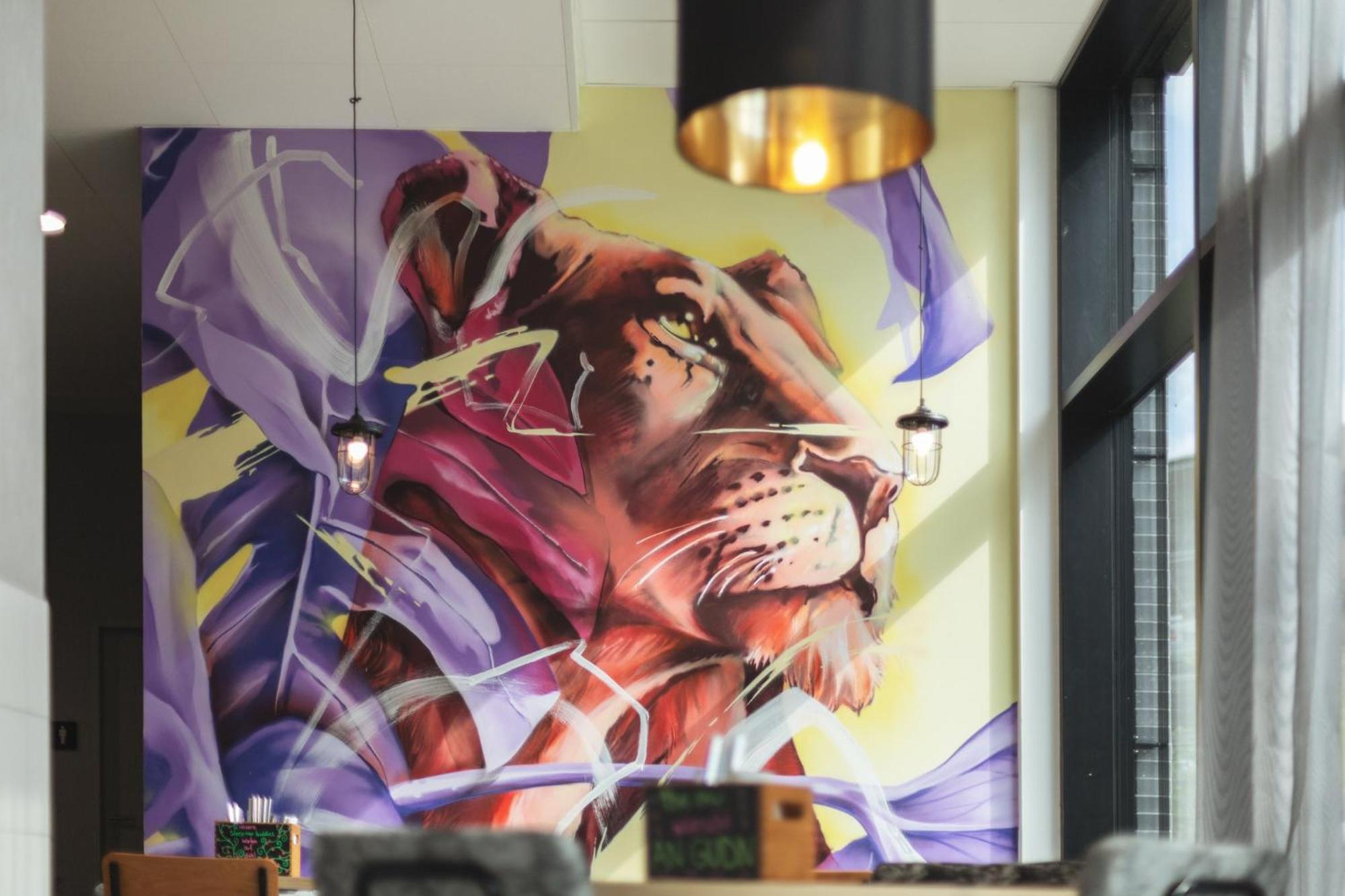 - The Niu, Leo By Ihg Hotel