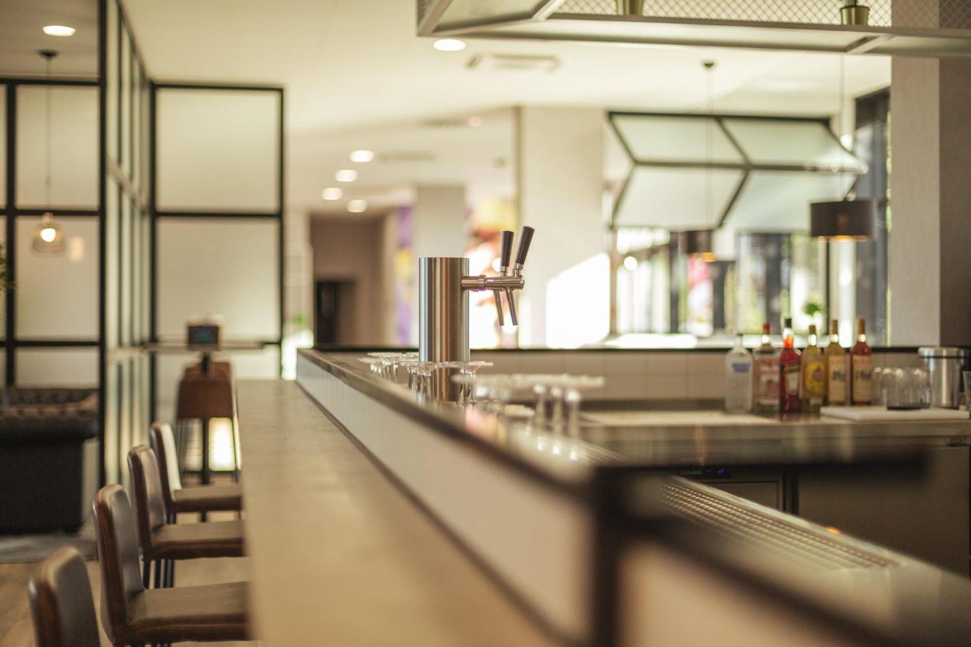 - The Niu, Leo By Ihg Hotel